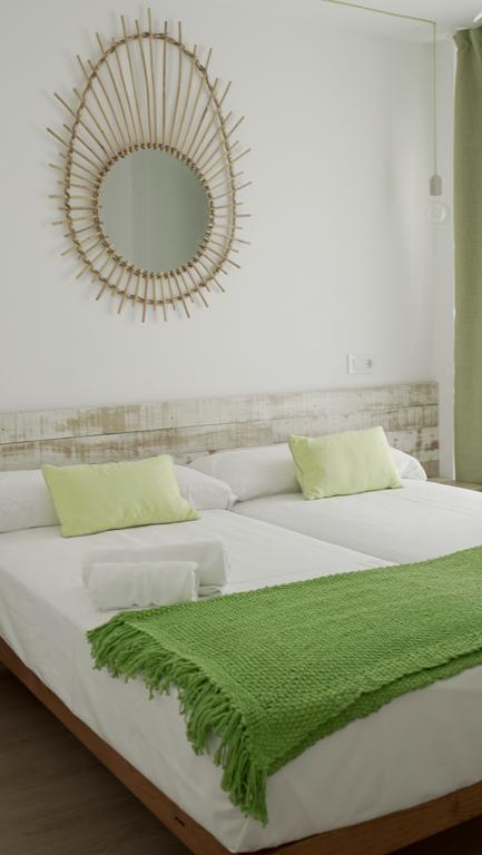 Aparthotel Fleming 50 - Adults Only San Antonio  Kültér fotó